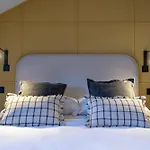 Aparthotel Heritage Oviedo