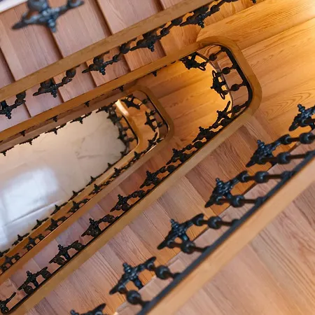 Heritage 4* 오비에도