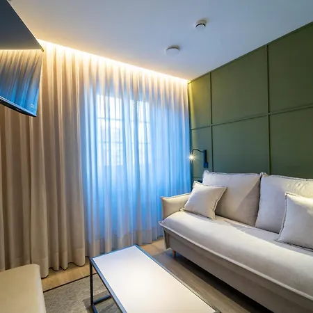 Heritage Aparthotel 4*